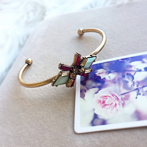 Mint and magenta cuff bracelet - Picture 2 of 5